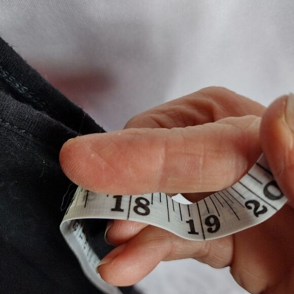 Rue 21 sleeves top - Picture 5 of 6